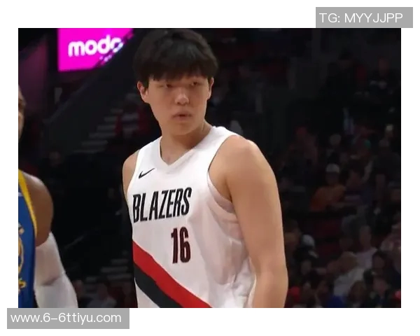 比卢普斯称赞杨瀚森展现出色比赛节奏与精彩表现 比卢普斯称赞杨瀚森展现出色比赛节奏与精彩表现