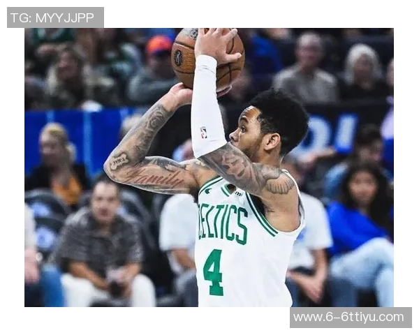 杰伦布朗单节狂砍14分难救主全场贡献24分6板5助显孤立无援