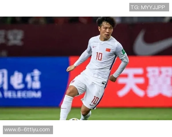 张稀哲远射威胁麦克阿瑟FC国安与对手上半场战成平局 张稀哲远射威胁麦克阿瑟FC国安与对手上半场战成平局